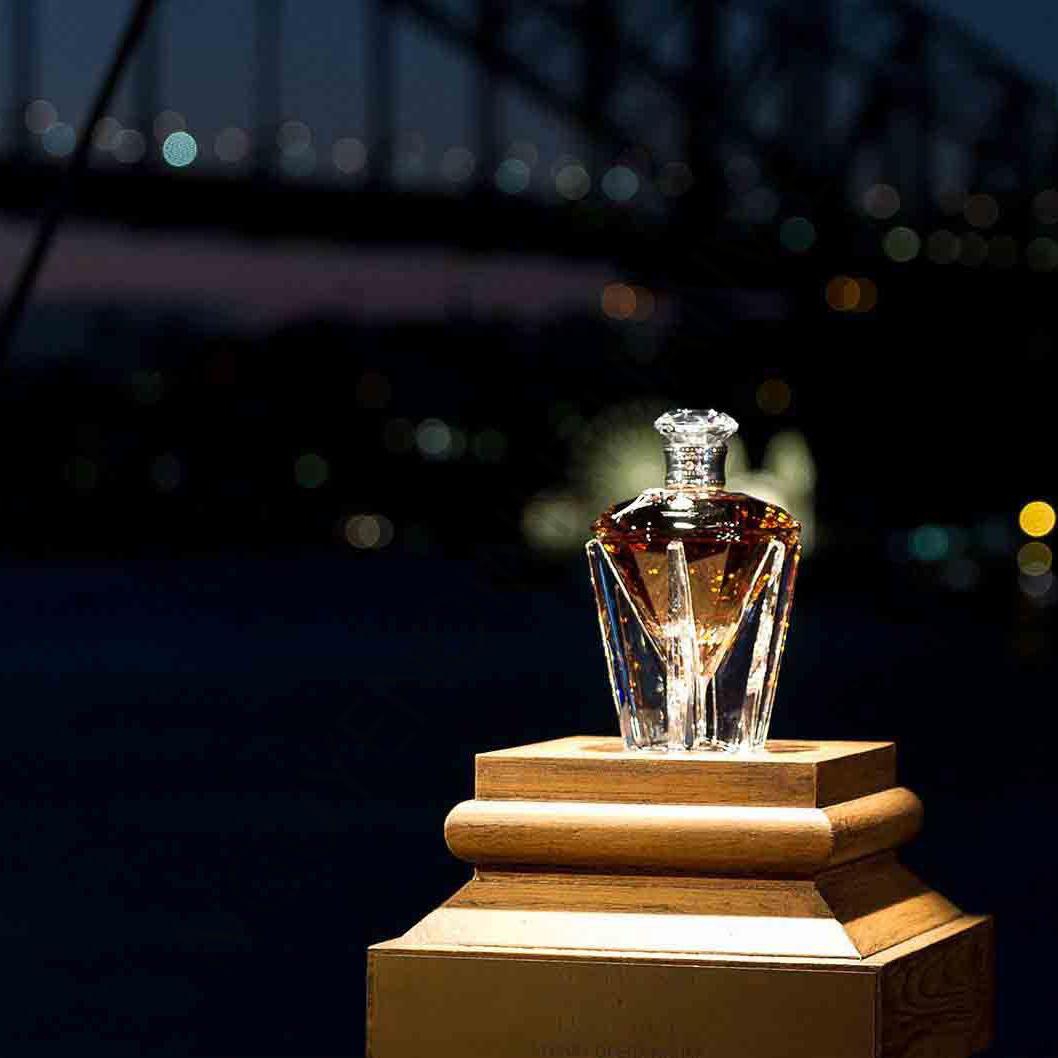 03-john-walker-and-sons-diamond-jubilee