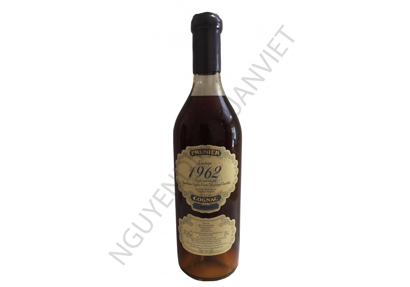 Prunier Rare Vintage 1962 Petite Champagne Cognac